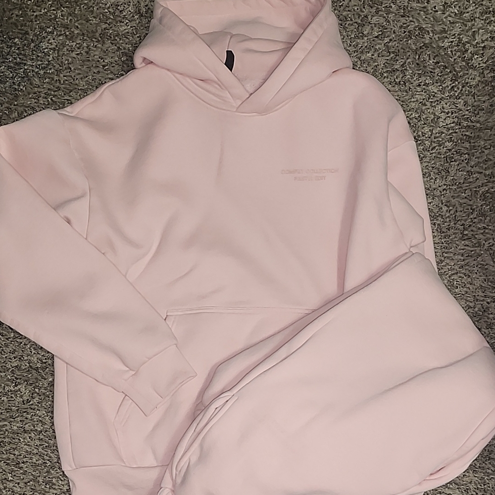 Comfrt Pastel Sweat Set